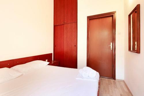 Gajac Apartments Zrce Beach