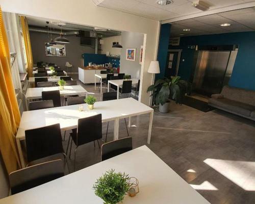 Metro Apart Hotel