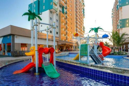 Apartamento No Ol�mpia Park Resort (Melhor Pre�o!)