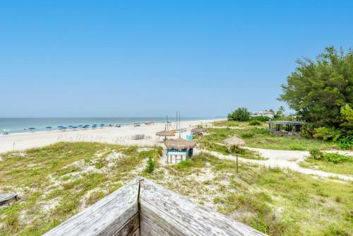 Anna Maria Island Beach Happy-direct Beach Front-1br-1br