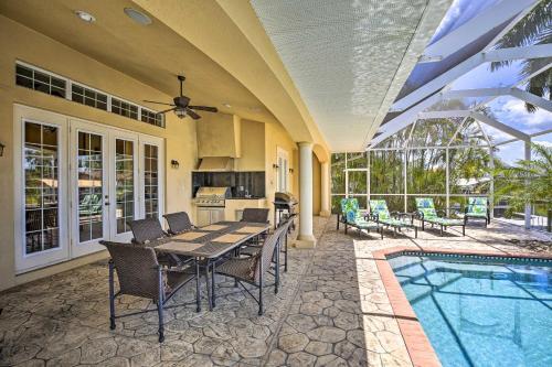 Sunny And Upscale Cape Coral Villa On The Canal