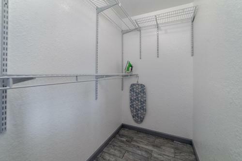 The Sunshine Spacious 4 Bed Vacation Home, Lakeland
