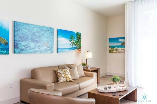 5 Beach Resort W Roofto Pool Hot Tub Modern 2 Br 2 Br