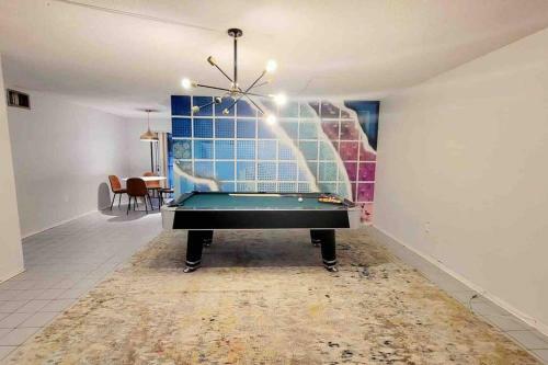 Charming Artsy Apartments