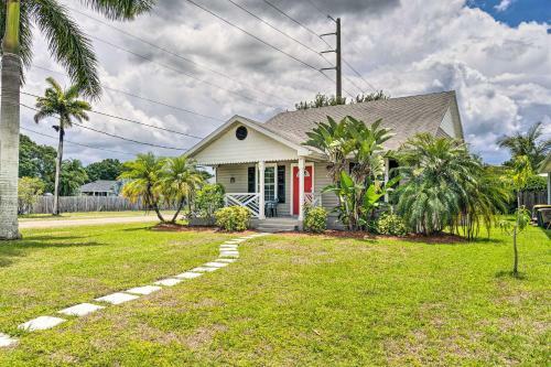 Punta Gorda Home With Lanai Less Than 2 Mi To Downtown!