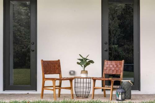 **new**gorgeous 3bedroom Minutes From Beach