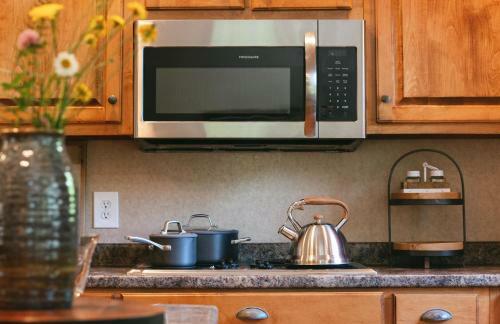 Apartamento Caspian At Alpine Cabins - Peaceful Private Perfect With Internet
