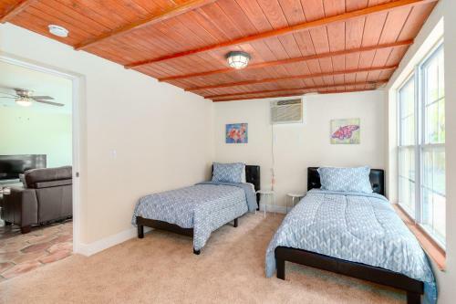 Beautiful Completely Remodeled Home Minutes To Downtown