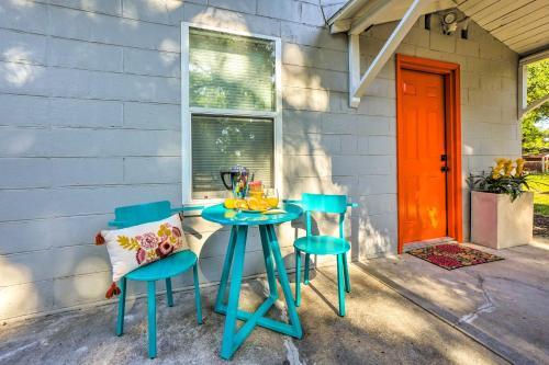 Eclectic Tampa Home Less Than 4 Mi To Busch Gardens!