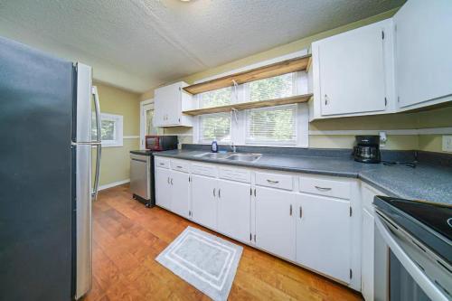 Adorable Mid 40s Ranch With Private Patio