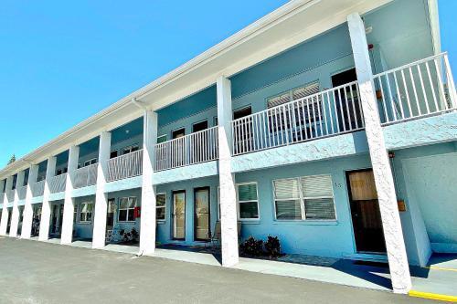 Harbor House N25