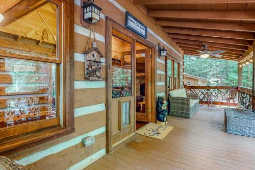Bear Claw Lodge