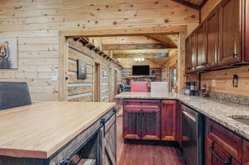 Bear Claw Lodge