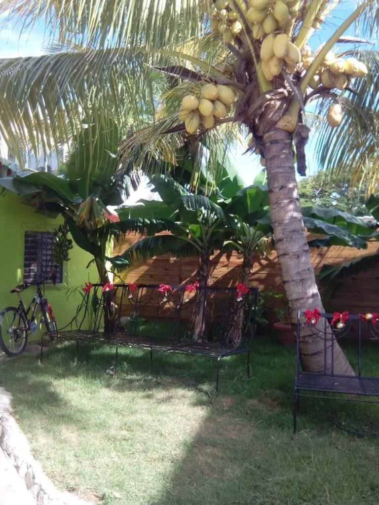 Bed & Breakfast Caba�a Tipica Maura