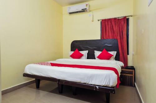 Oyo Flagship 23477 Hotel Orange
