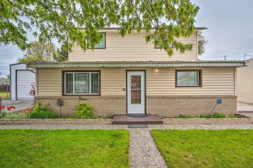 Caldwell House With Grill About 1 Mi To Downtown!