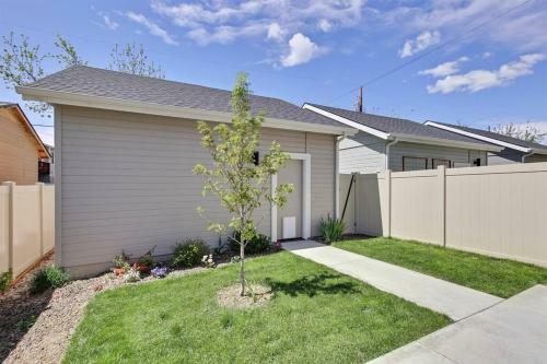 Modern & Luxurious Private 3 Bedroom Boise Home