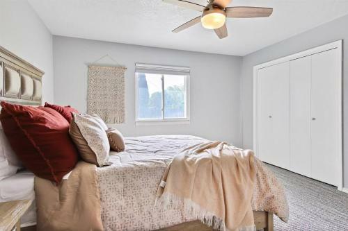 A La Mode Homestyle 3 Bedroom Centered In Meridian, Id
