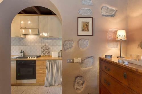 Charming 1 Bed Cottage In The Lucca Countryside
