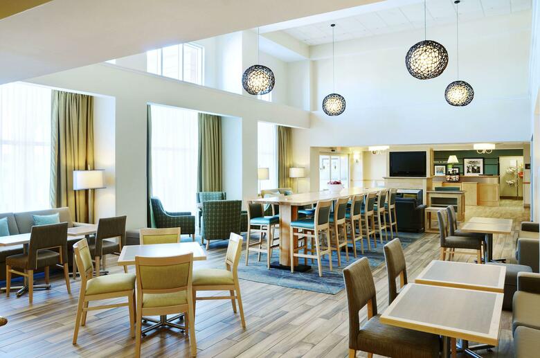 Hotel Hampton Inn & Suites Saint John