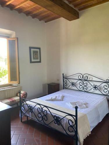 Hostal Little House