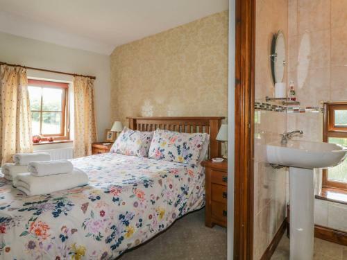 Poppy Cottage