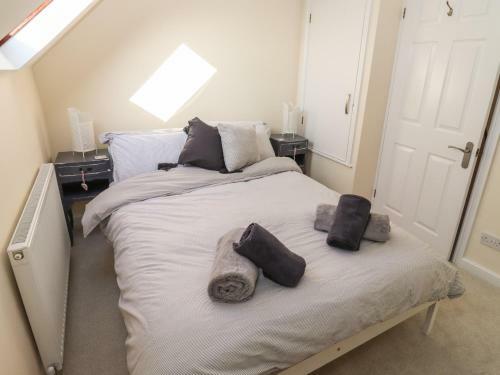 3 Mount Pleasant