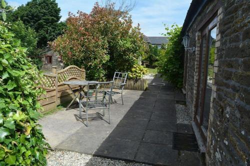 Pheasant Barn - A�cornish Stone Barn Conversion For Two In The Looe Valley Aonb Near The Coast