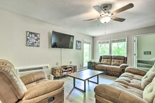 Osage Beach Home With Resort-style Amenities!