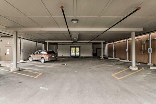 Apartamento Cozy Columbia Falls Condo With Private Balcony!