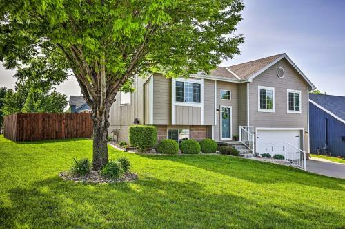 Pet-friendly Omaha Family Home With Bbq Deck!