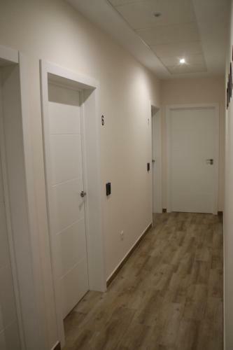 Hostal Baixo A Lua Rooming