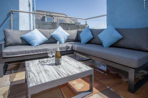 Ramsey Apartment - 2 Bedroom Apartment - Tenby