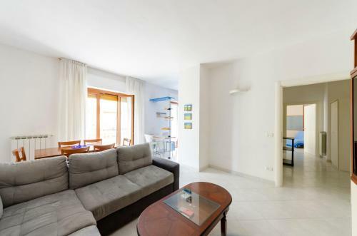 Apartamento Altido Colourful Flat, Short Walk To The Beach