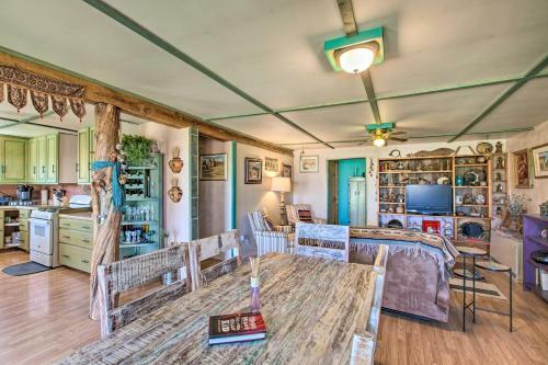 El Prado Escape With Large Yard About 9 Mi To Taos