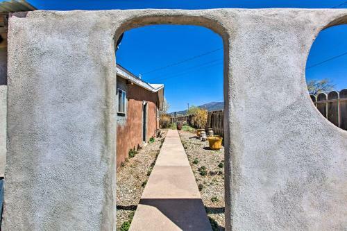 El Prado Escape With Large Yard About 9 Mi To Taos