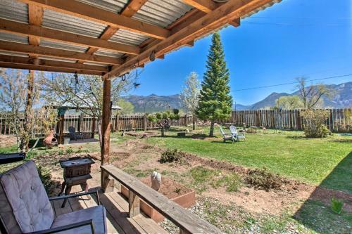 El Prado Escape With Large Yard About 9 Mi To Taos