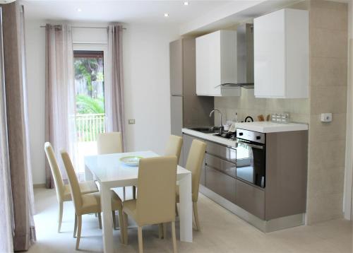 Apartamento Baia Dei Delfini