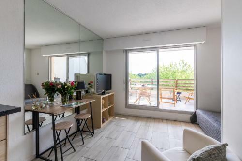Apartamento Studio Mignon Avec Terrasse Quartier Du Golf
