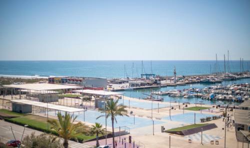 R130 Beachfront Apartment With Air Conditionner