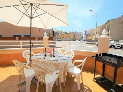 Spacious Holiday Home In Regi�n de Murcia With Balcony