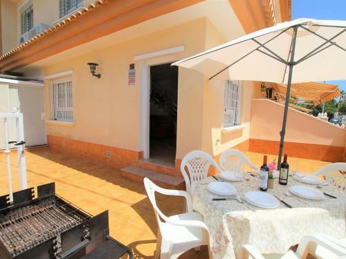 Spacious Holiday Home In Regi�n de Murcia With Balcony