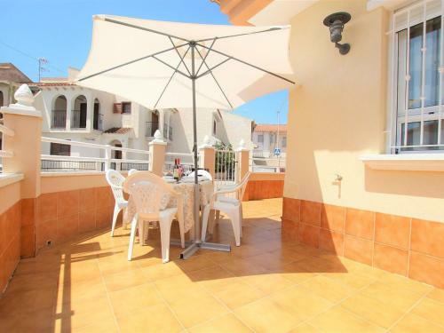 Spacious Holiday Home In Regi�n de Murcia With Balcony