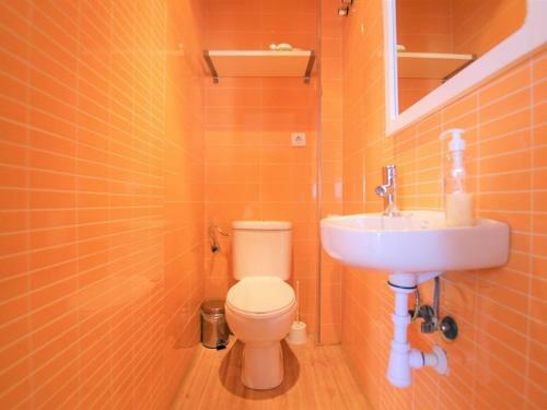 Spacious Holiday Home In Regi�n de Murcia With Balcony