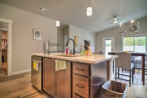 Modern Medford Escape About 3 Mi To Downtown!