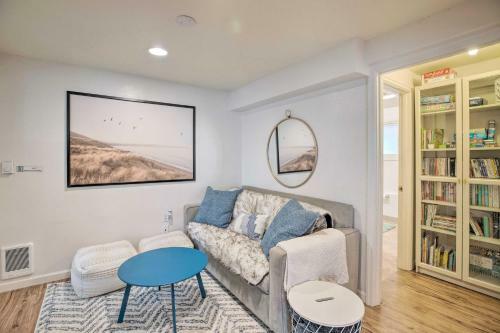 Apartamento Rockaway Beach Condo - Beach Access Nearby!