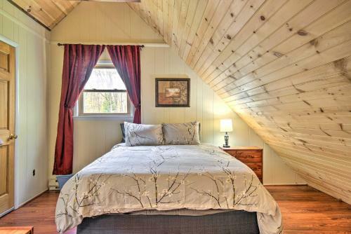 Pet-friendly Albrightsville Cabin With Grill!