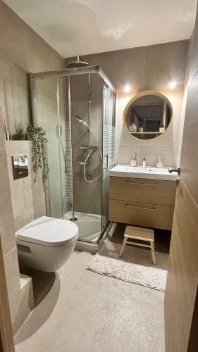 Apartamento Le Lavandou-rez de Jardin Bord de Mer