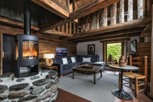 4br Traditional Chalet Bbq + Fireplace + View