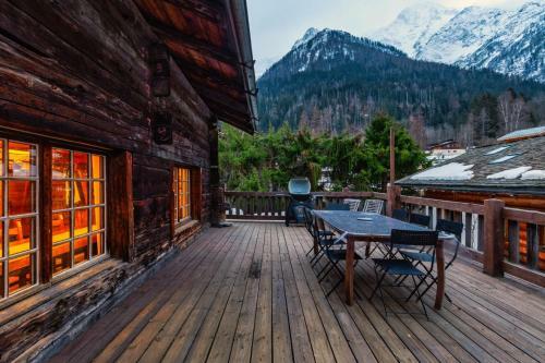 4br Traditional Chalet Bbq + Fireplace + View